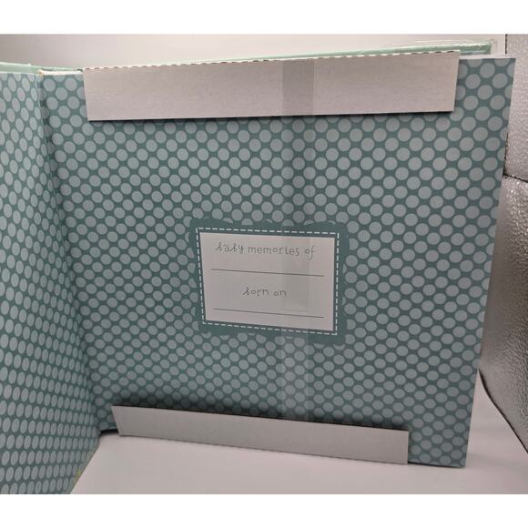 C.R. Gibson Happi By Dena Baby Photo Album "Our Little One" Keepsake - Picture 6 of 7